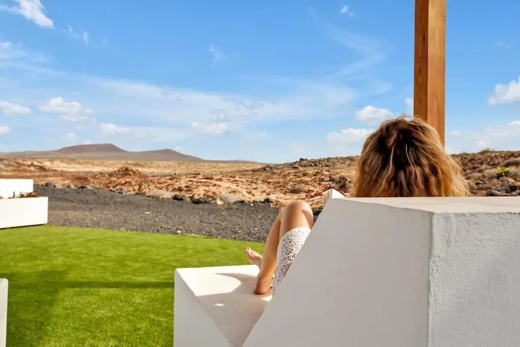 לאחארס Villa Fenix - Oasis In Natural Reserve ספרד